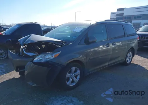 2011 Toyota Sienna Le V6 from USA, damaged, VIN 5TDKK3DC9BS143845